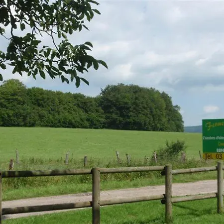 Ou Familiale , Ferme Des Champs דירה Vrécourt